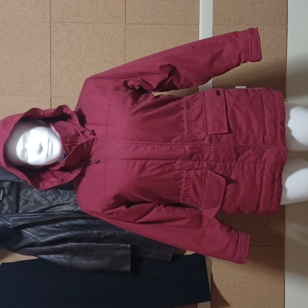 PACIFIC TRAIL COAT CRANBERRY RED COLOR SIZE SMALL